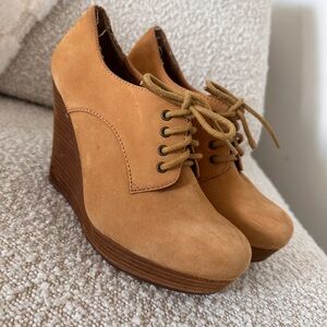 Vintage lace up Oxford wedges